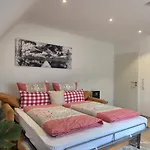 Apartment Renatas Maria *